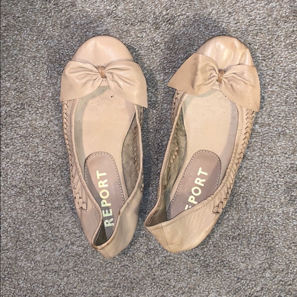Nude, leather ballet flats with woven & bow detail